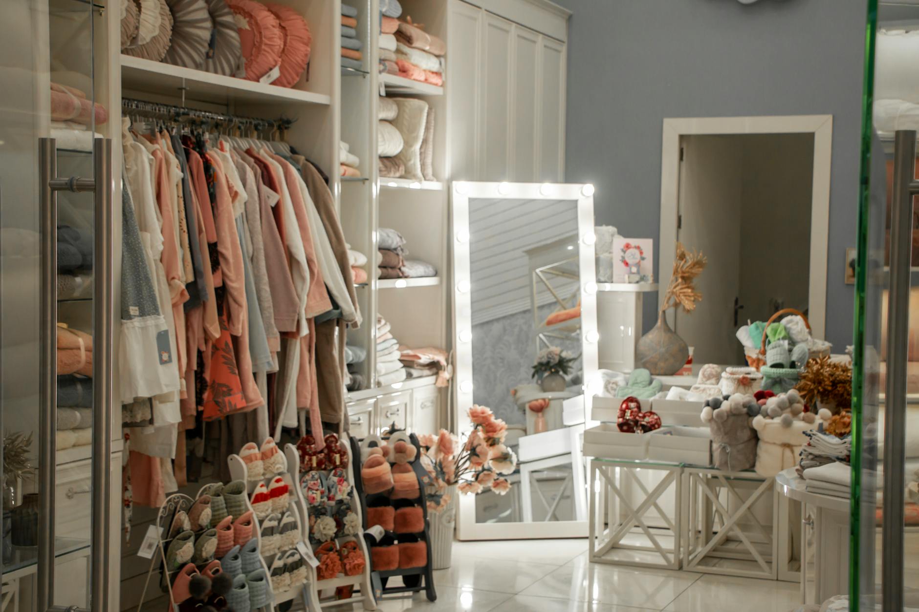 boutique interior modesto