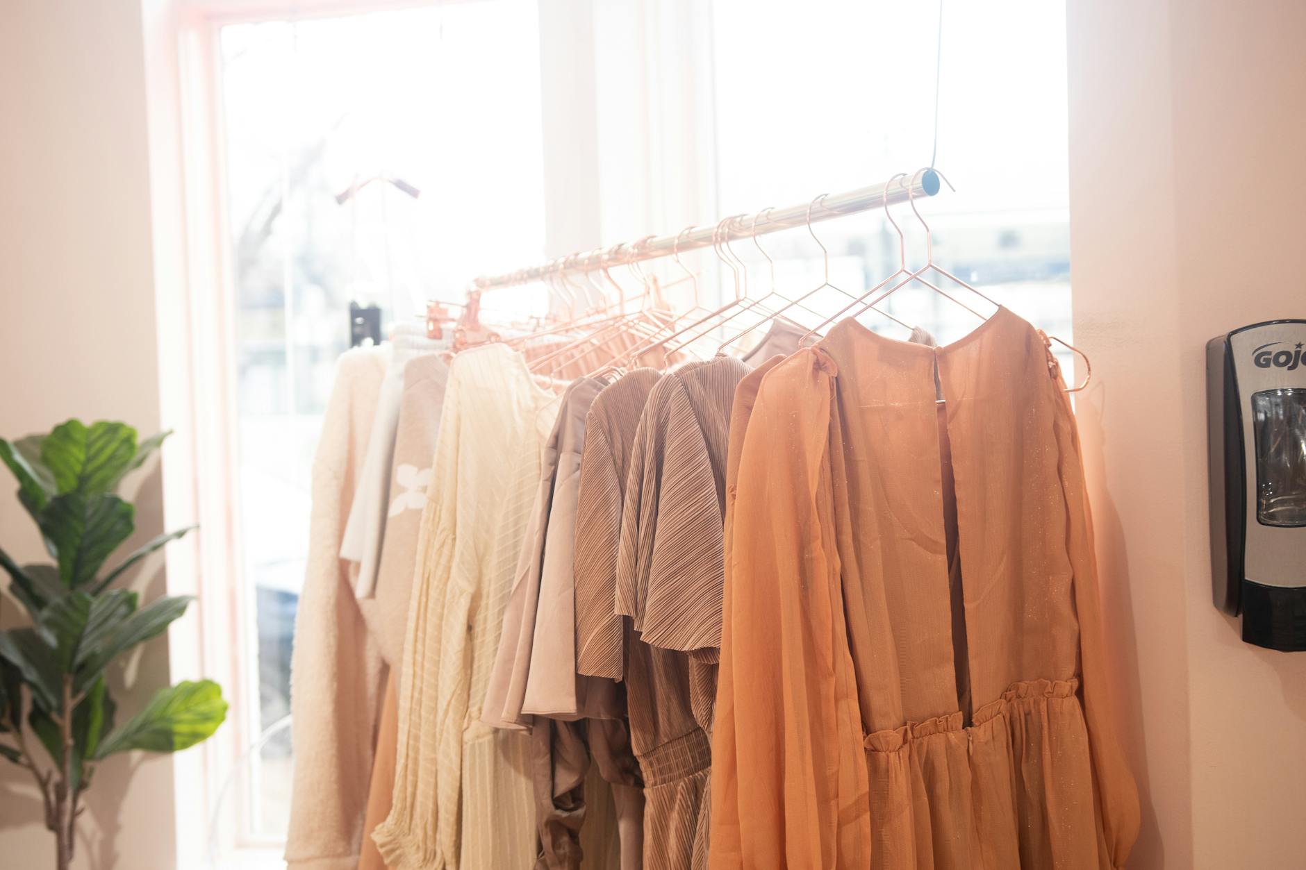 Modesto boutique interior fashion